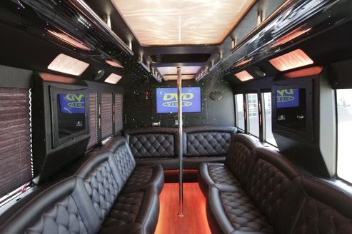 Party bus interior wide — Houston Limo Chauffeur